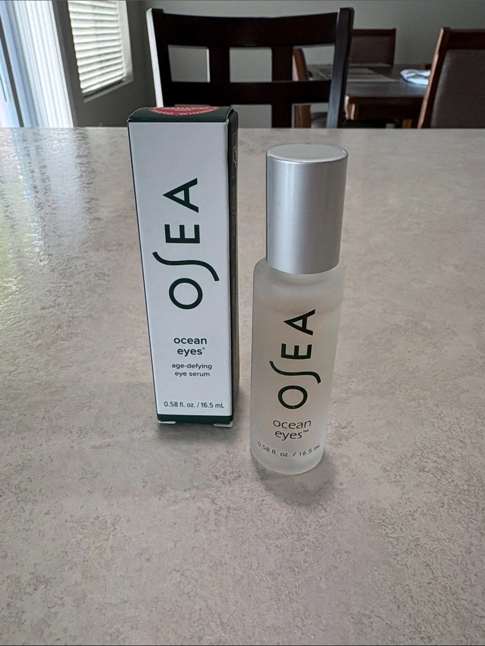 Sea Ocean Eyes Age-Defying Eye Serum - White and Silver